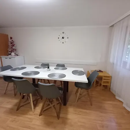 Brody 51 53 Appartement
