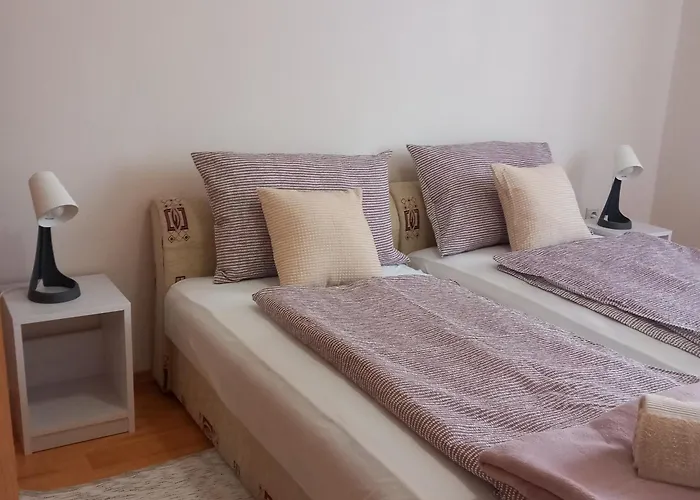 Brody 51 53 Апартаменты *