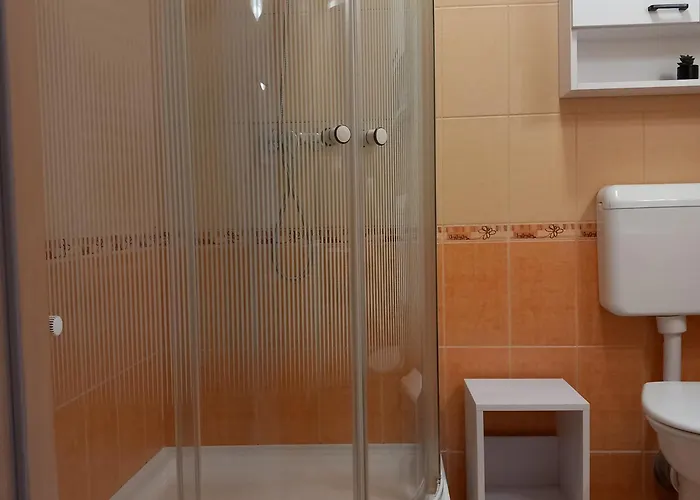 Brody 51 53 Апартаменты
